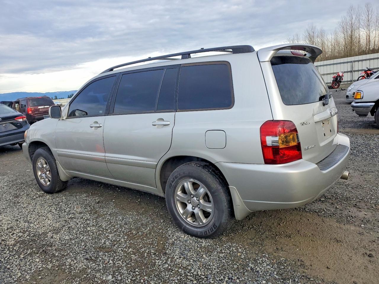 2007 TOYOTA HIGHLANDER SPORT photo 2