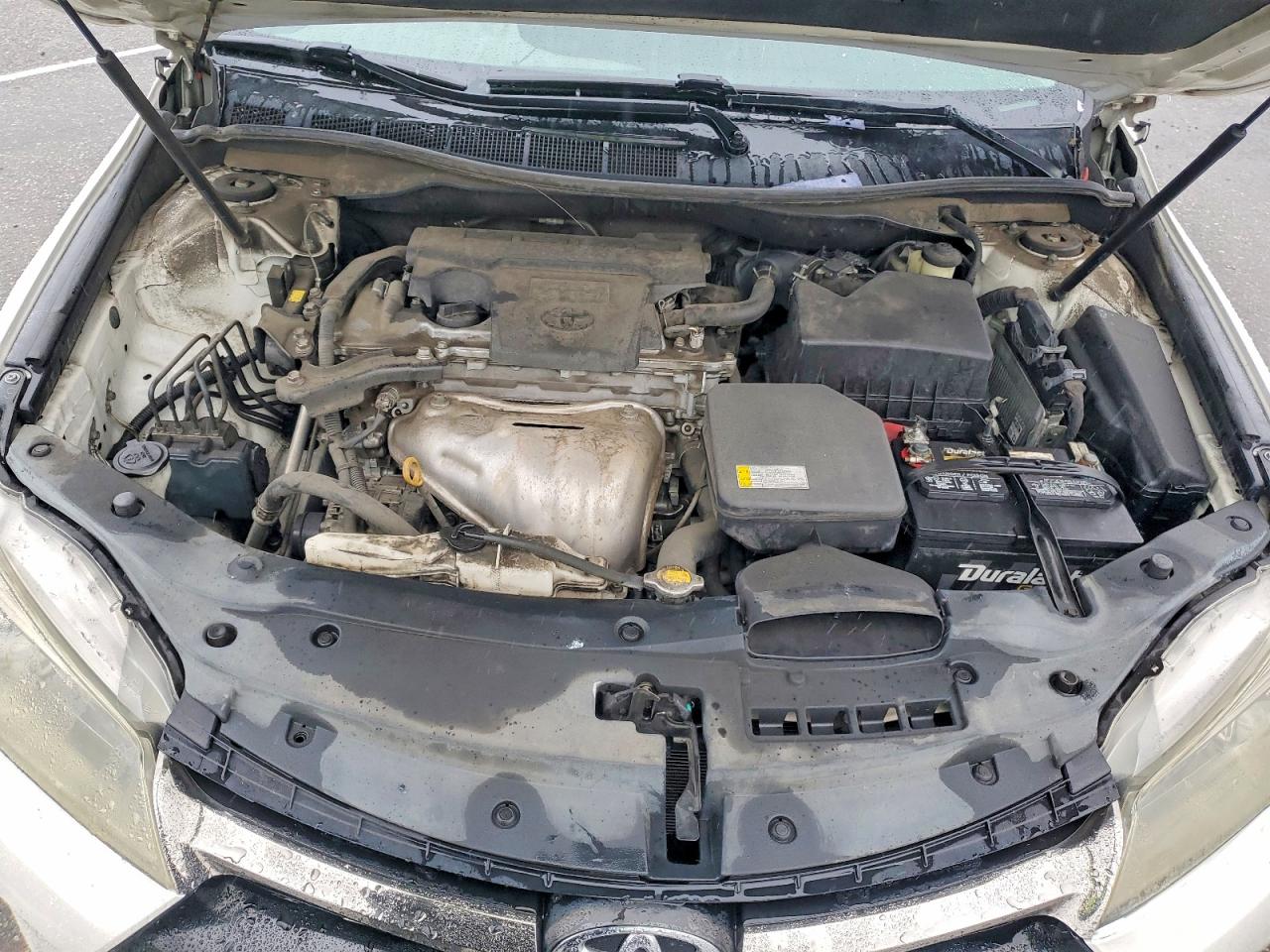 2015 TOYOTA CAMRY SE photo 11