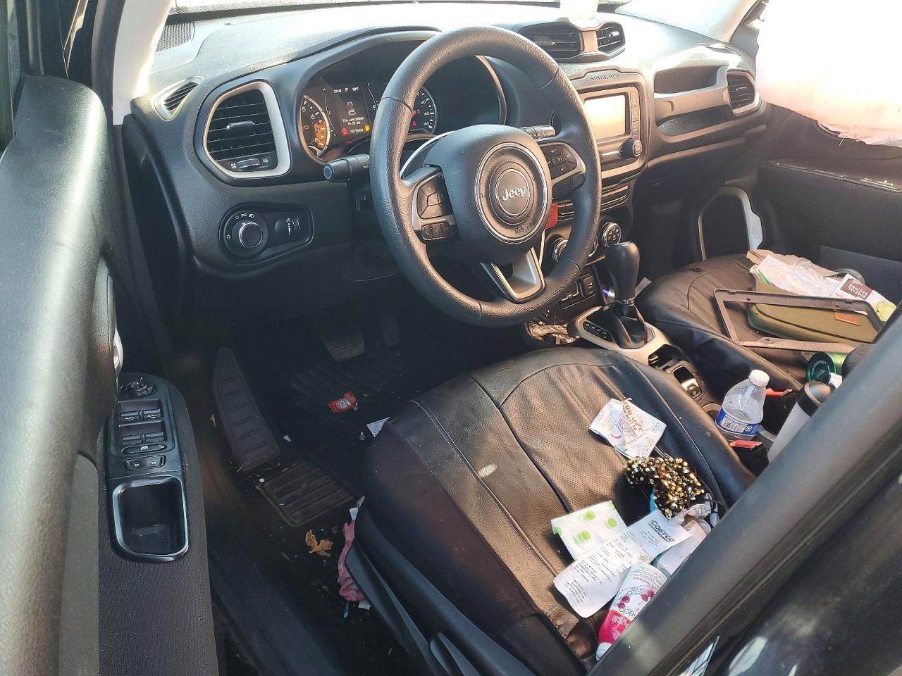 2015 JEEP RENEGADE SPORT photo 8
