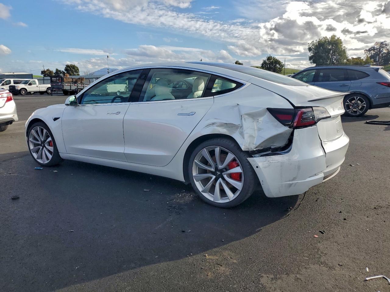 2018 TESLA MODEL 3 photo 2
