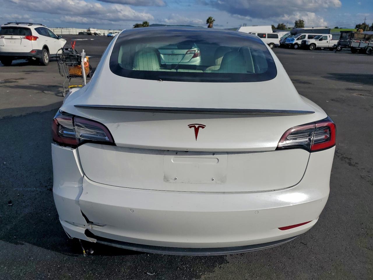 2018 TESLA MODEL 3 photo 6