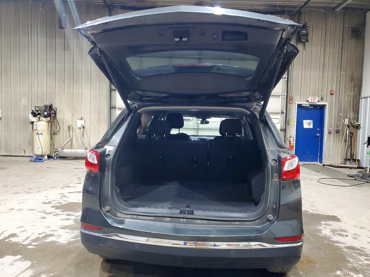 2019 CHEVROLET EQUINOX LT photo 6