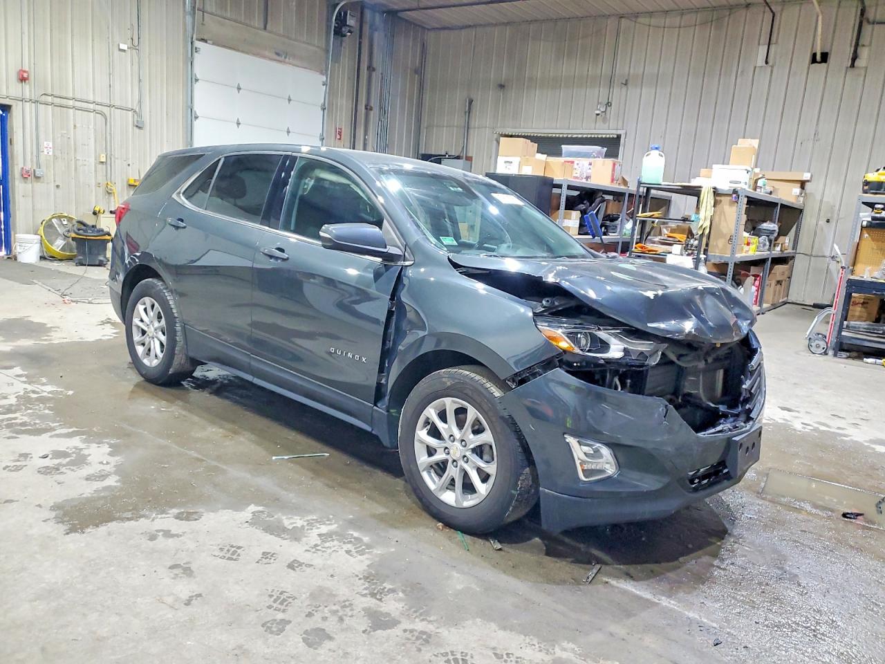 2019 CHEVROLET EQUINOX LT photo 4