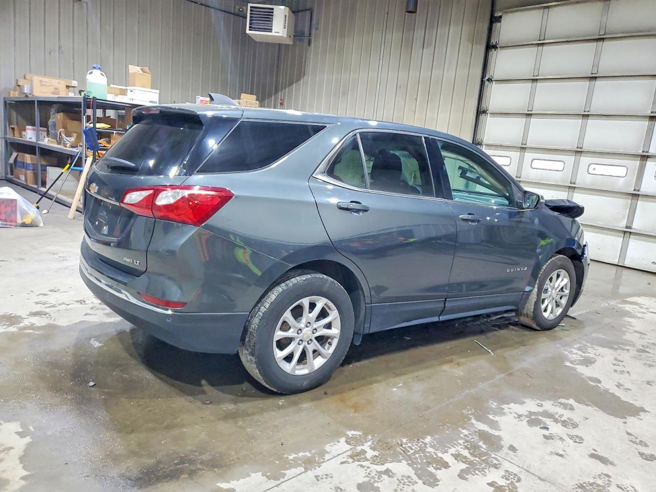2019 CHEVROLET EQUINOX LT photo 3
