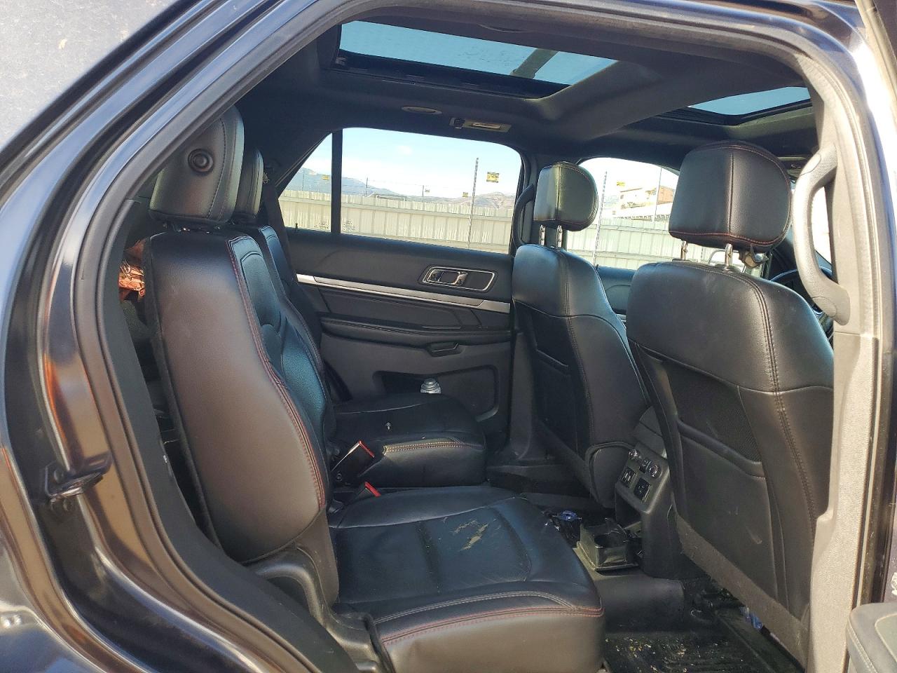 2017 FORD EXPLORER SPORT photo 11