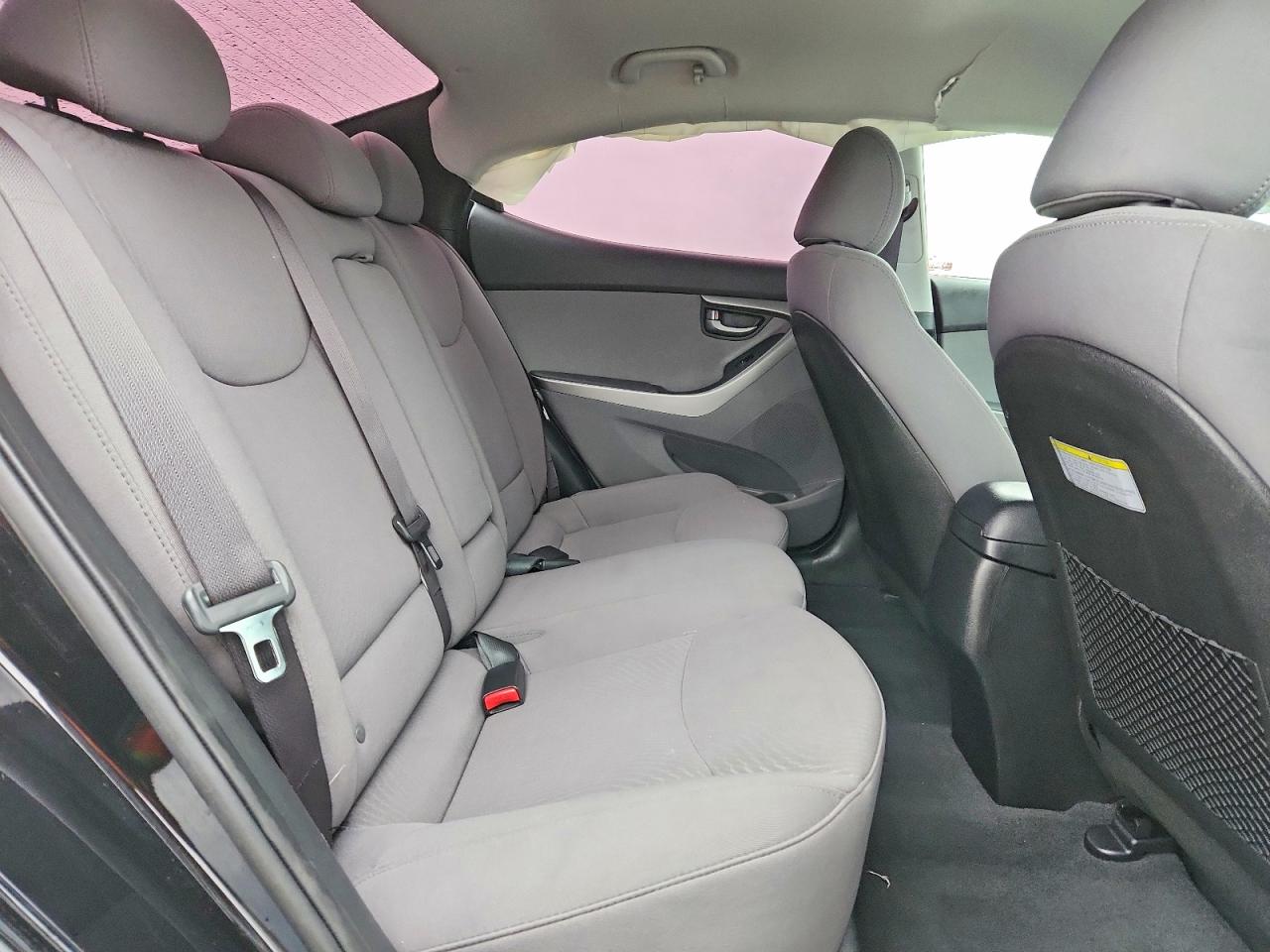 2015 HYUNDAI ELANTRA SE photo 10