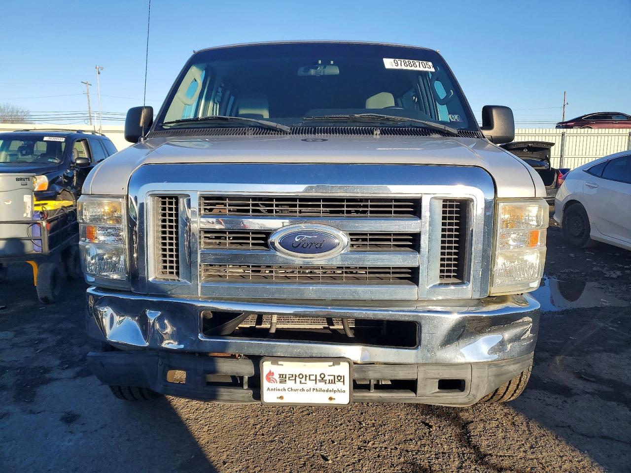 2010 FORD ECONOLINE E350 SUPER DUTY WAGON photo 5