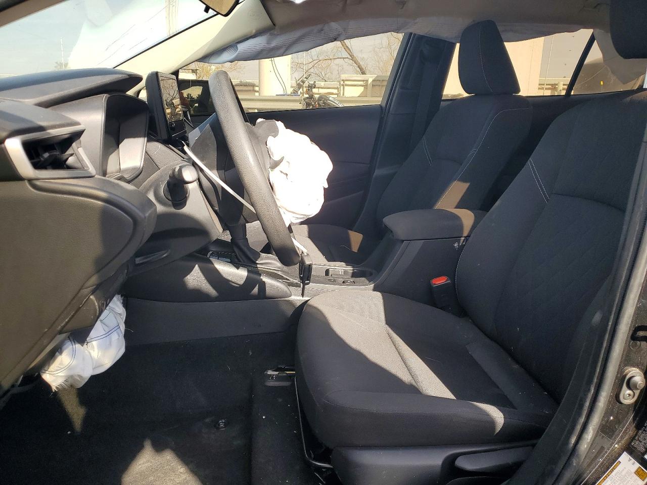 2024 TOYOTA COROLLA LE photo 7