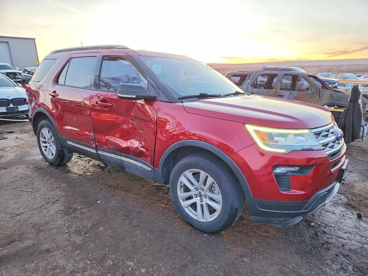 2018 FORD EXPLORER XLT photo 10