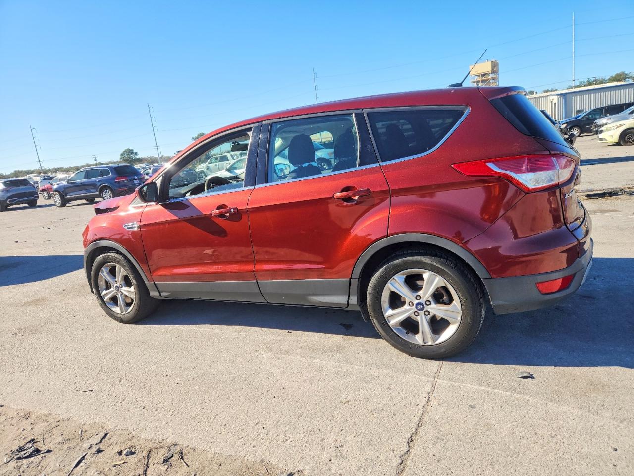 2016 FORD ESCAPE SE photo 2