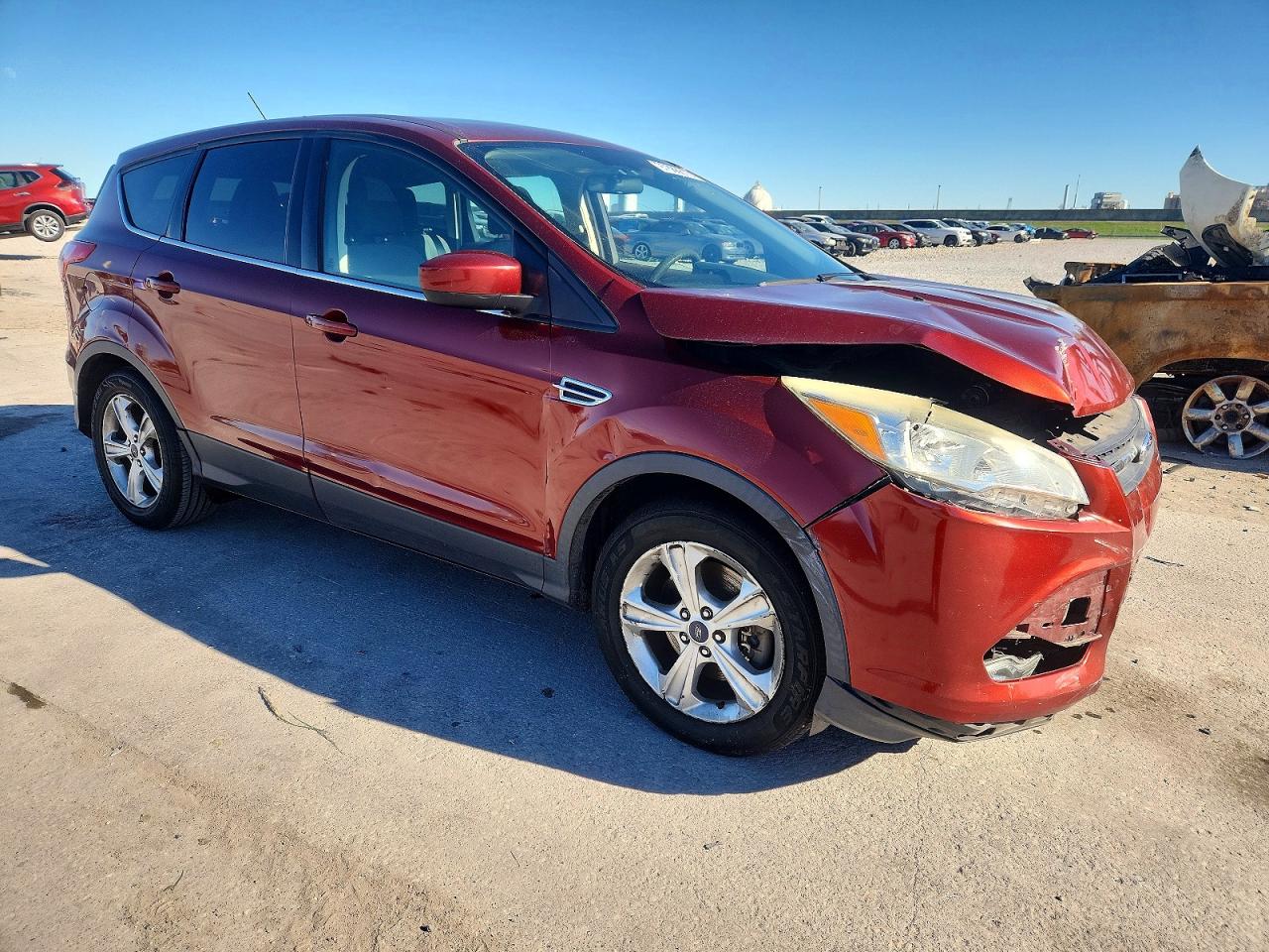 2016 FORD ESCAPE SE photo 4