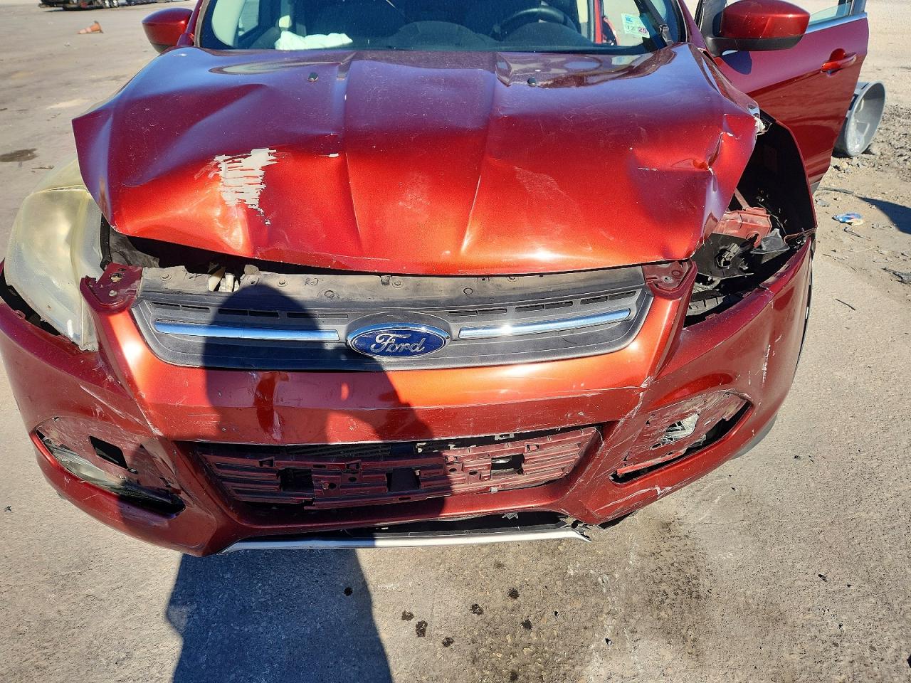 2016 FORD ESCAPE SE photo 12