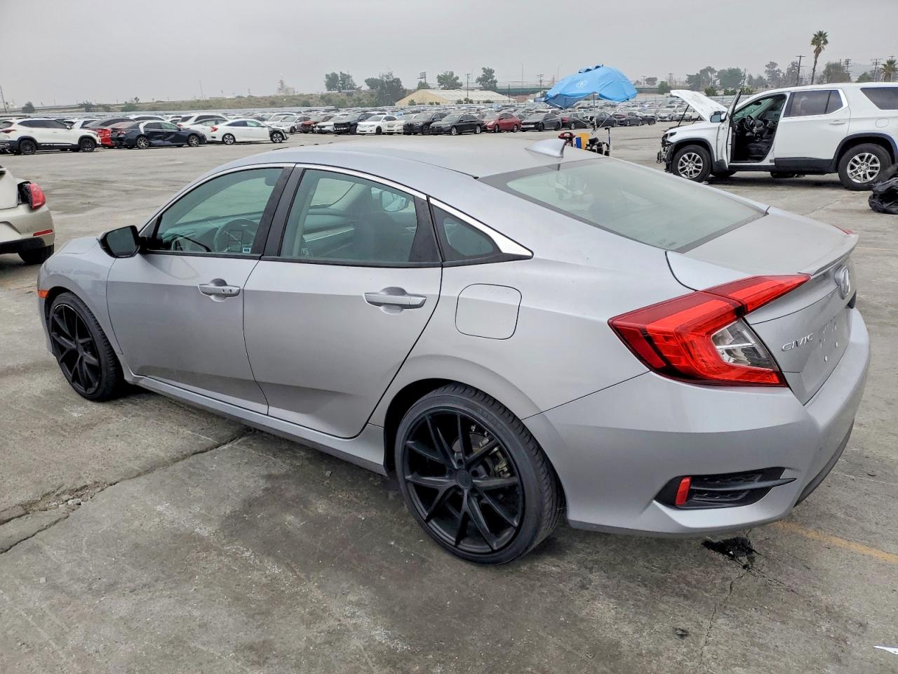2017 HONDA CIVIC EXL photo 3