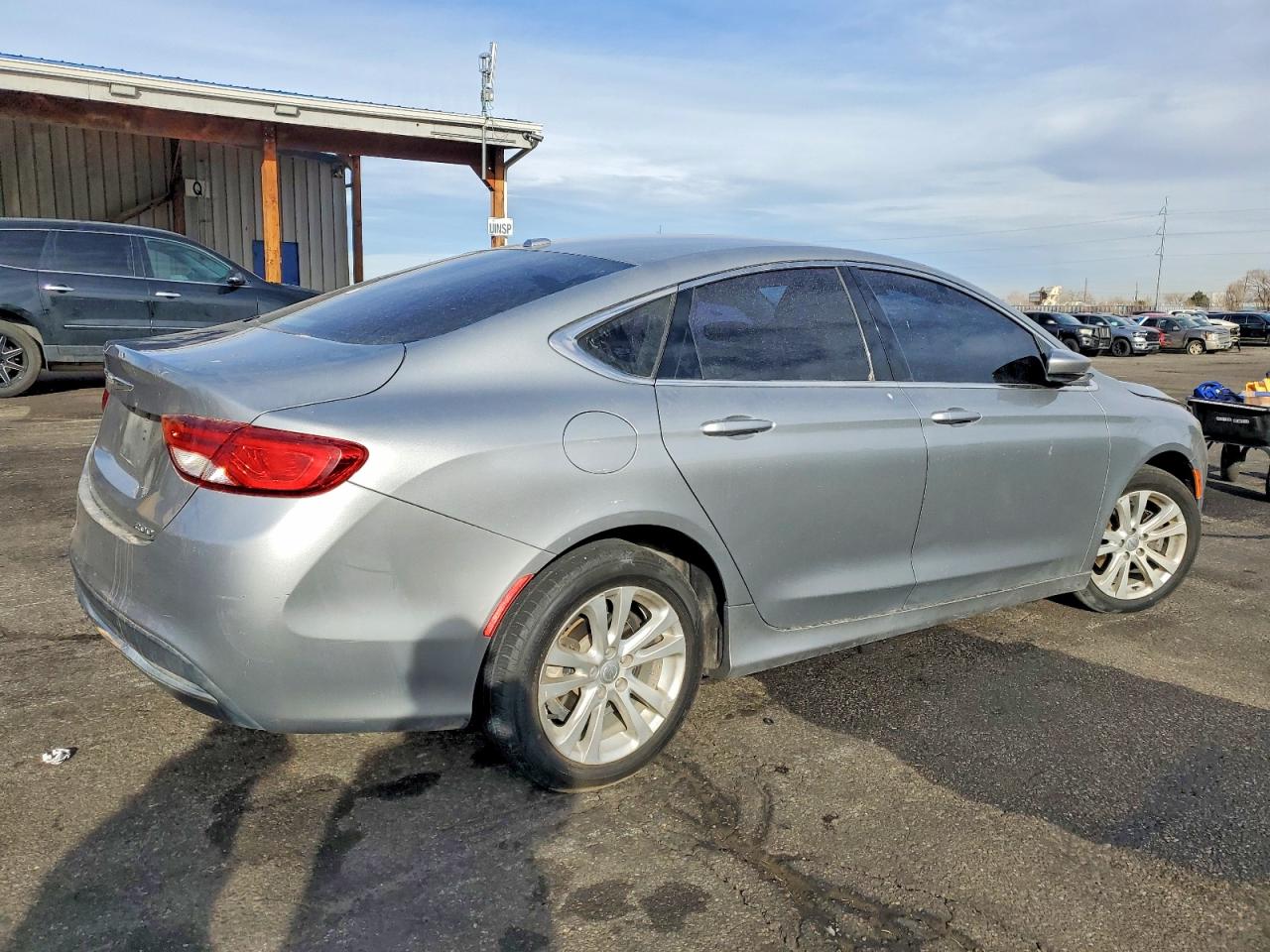 2016 CHRYSLER 200 LIMITED photo 3