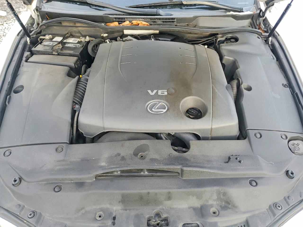 2011 LEXUS IS 250 photo 21