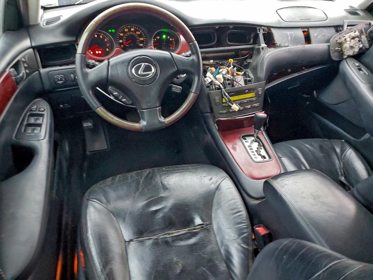 2002 LEXUS ES 300 photo 8