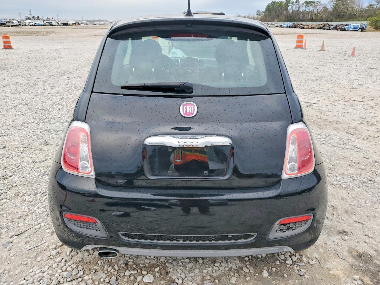 2016 FIAT 500 SPORT photo 11