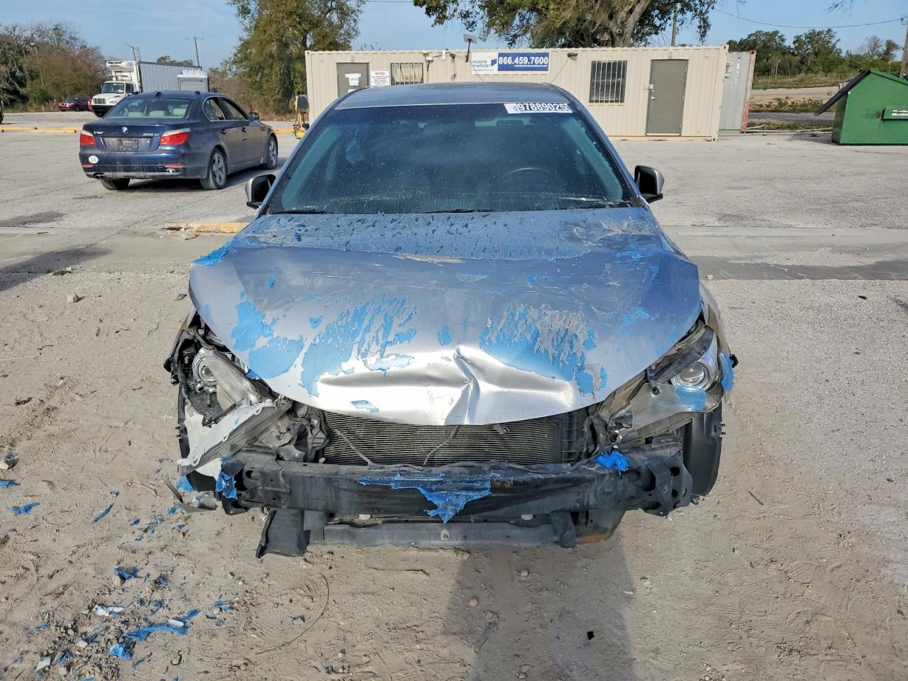 2017 TOYOTA CAMRY LE photo 9