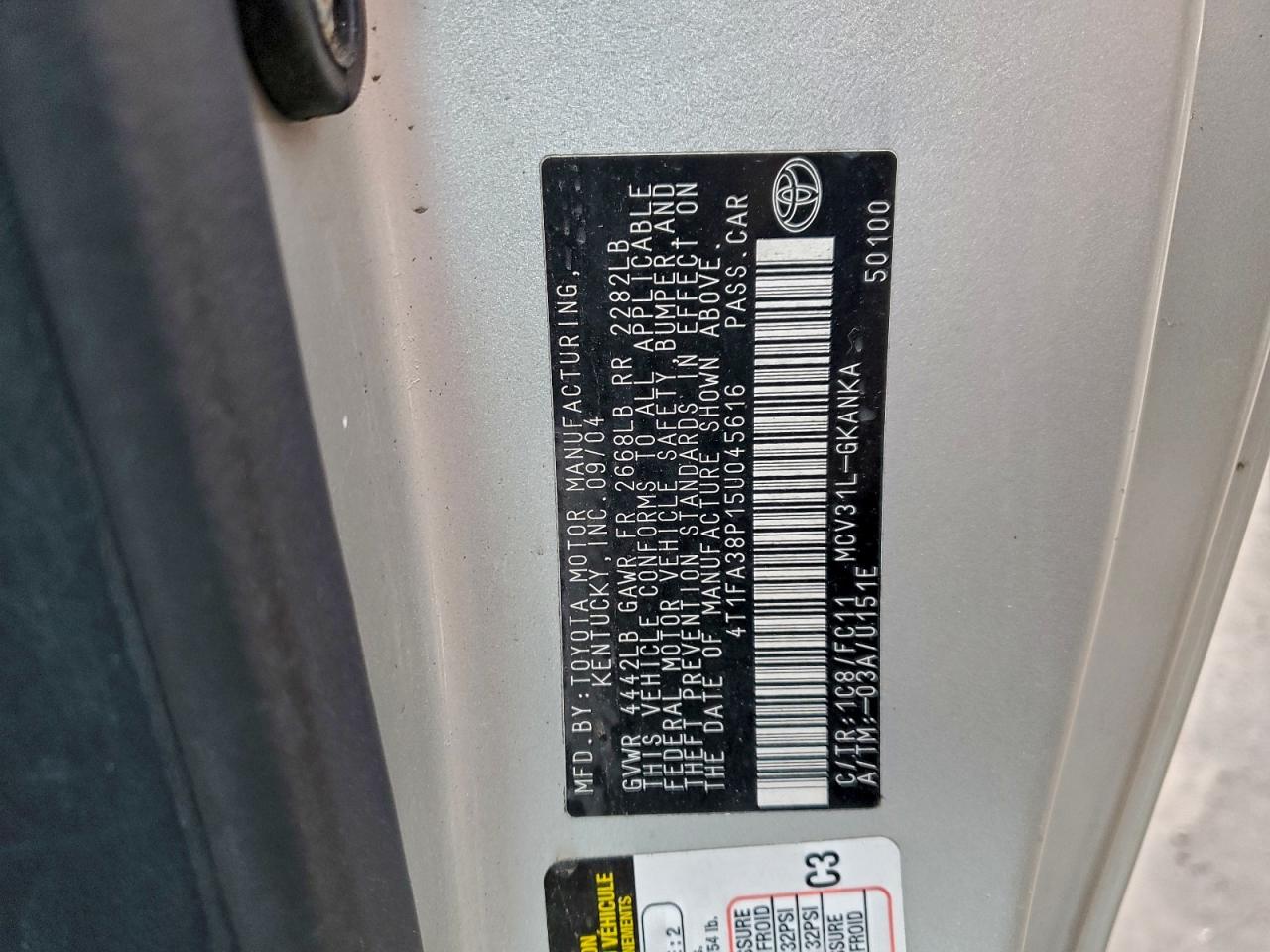 2005 TOYOTA CAMRY SOLARA SE photo 23