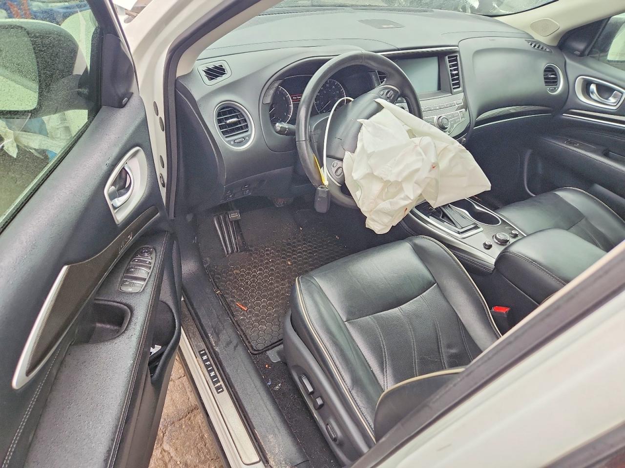 2020 INFINITI QX60 LUXE photo 8