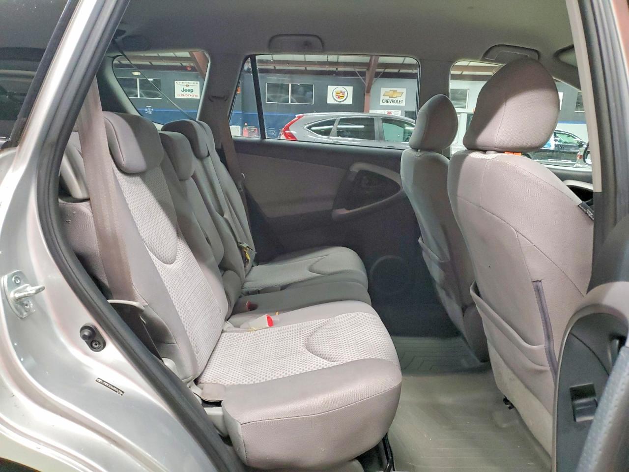 2008 TOYOTA RAV4 photo 11