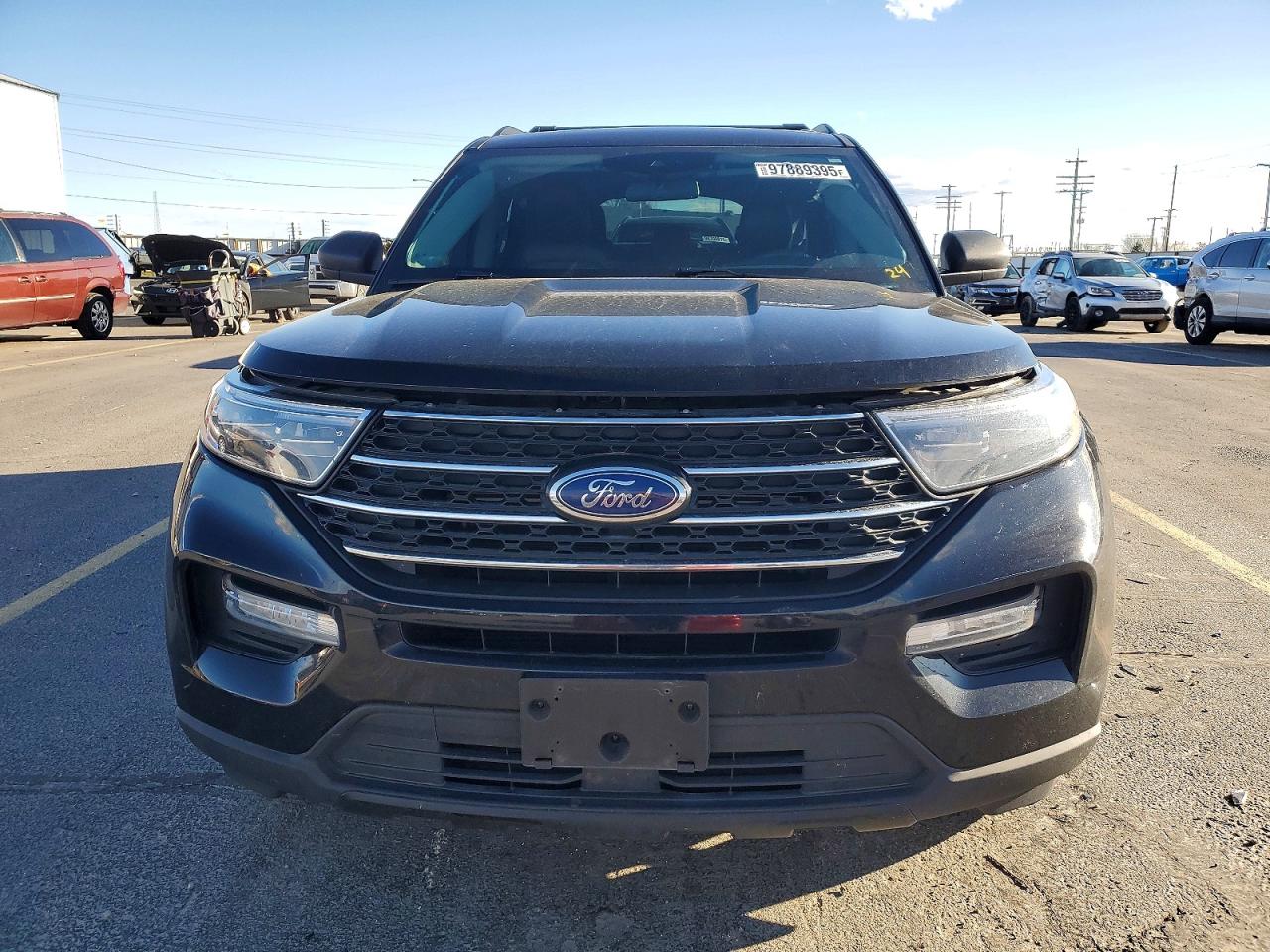 2020 FORD EXPLORER XLT photo 9
