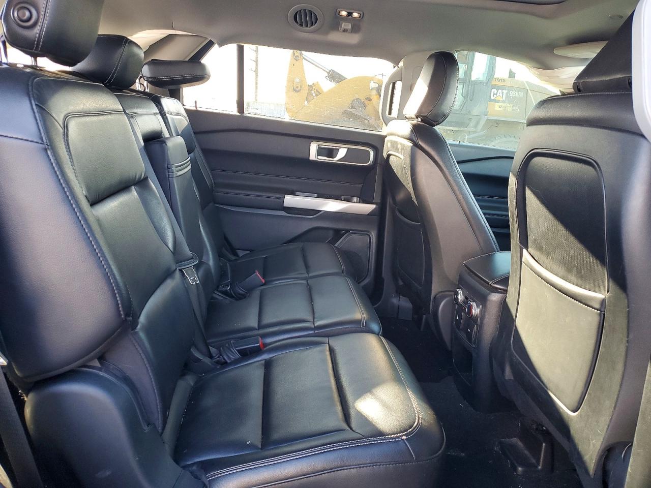 2020 FORD EXPLORER XLT photo 21