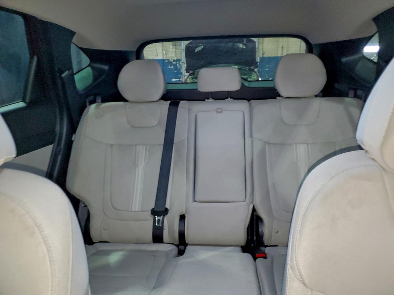 2025 HYUNDAI TUCSON SEL photo 10