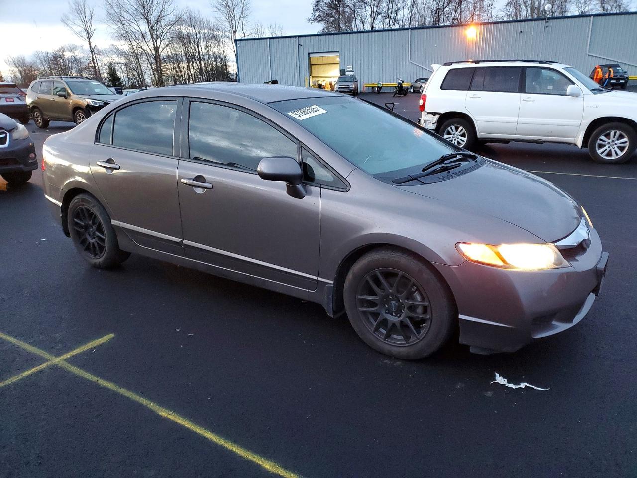 2011 HONDA CIVIC LX photo 7