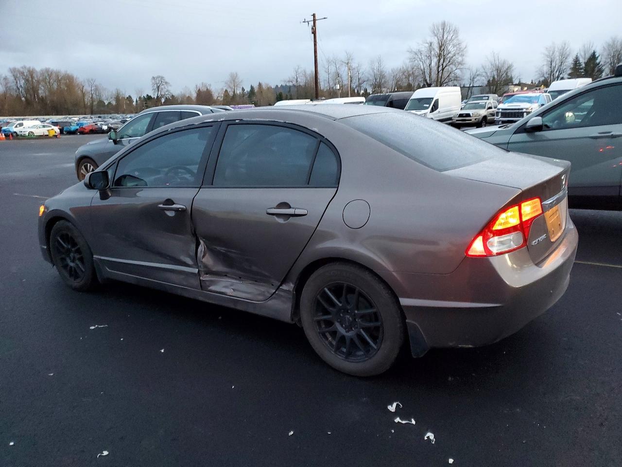 2011 HONDA CIVIC LX photo 3