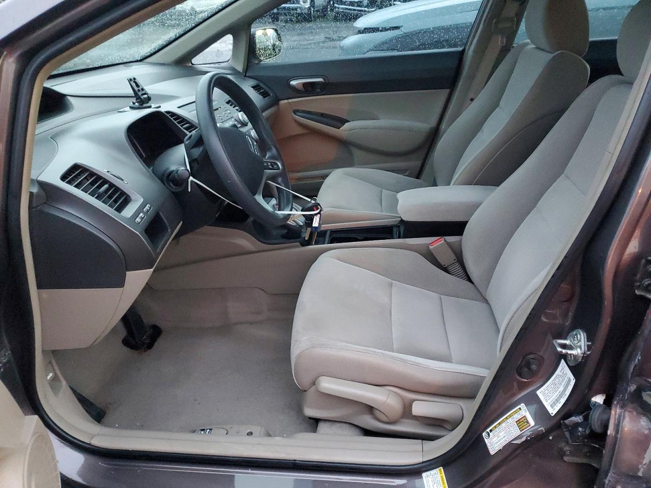 2011 HONDA CIVIC LX photo 13