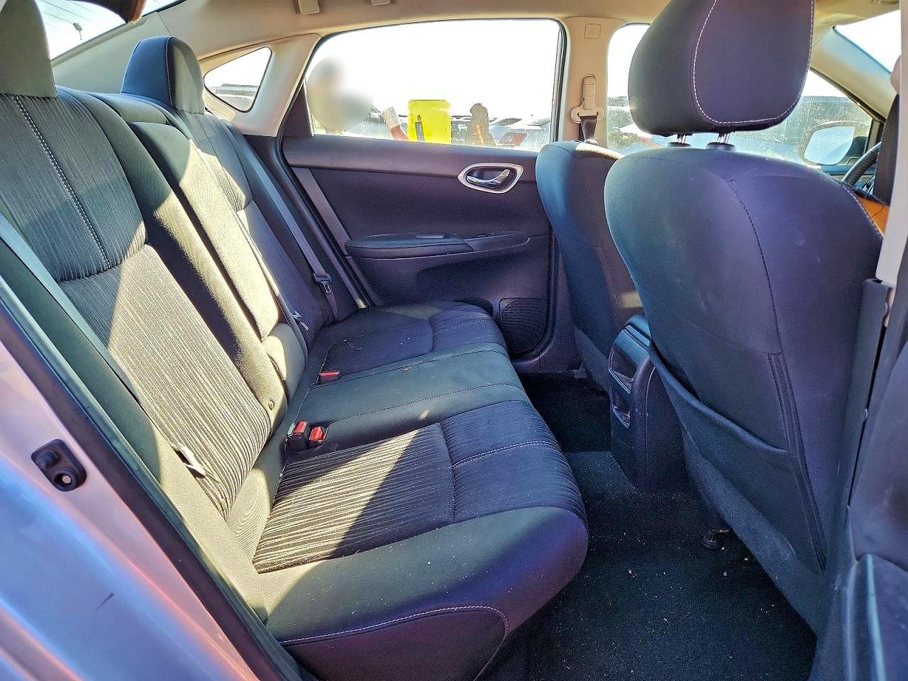 2017 NISSAN SENTRA S photo 10