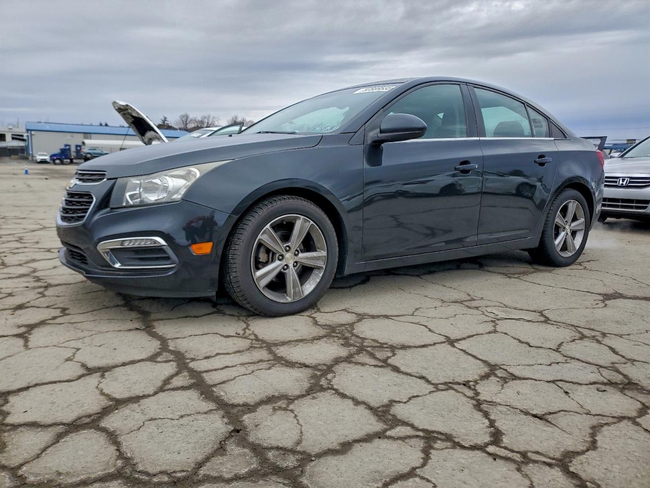 2015 CHEVROLET CRUZE