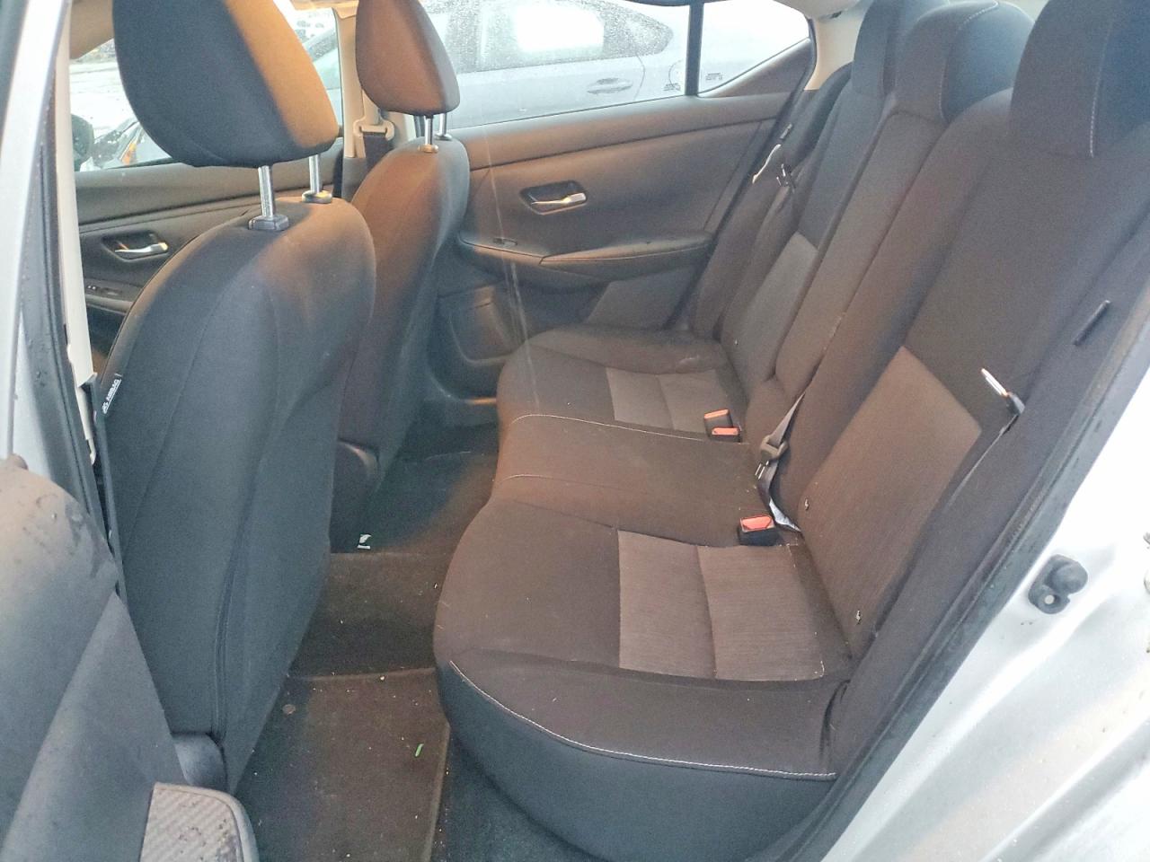 2022 NISSAN SENTRA SV photo 10