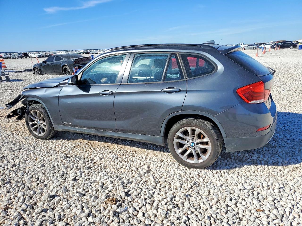 2015 BMW X1 XDRIVE28I photo 2