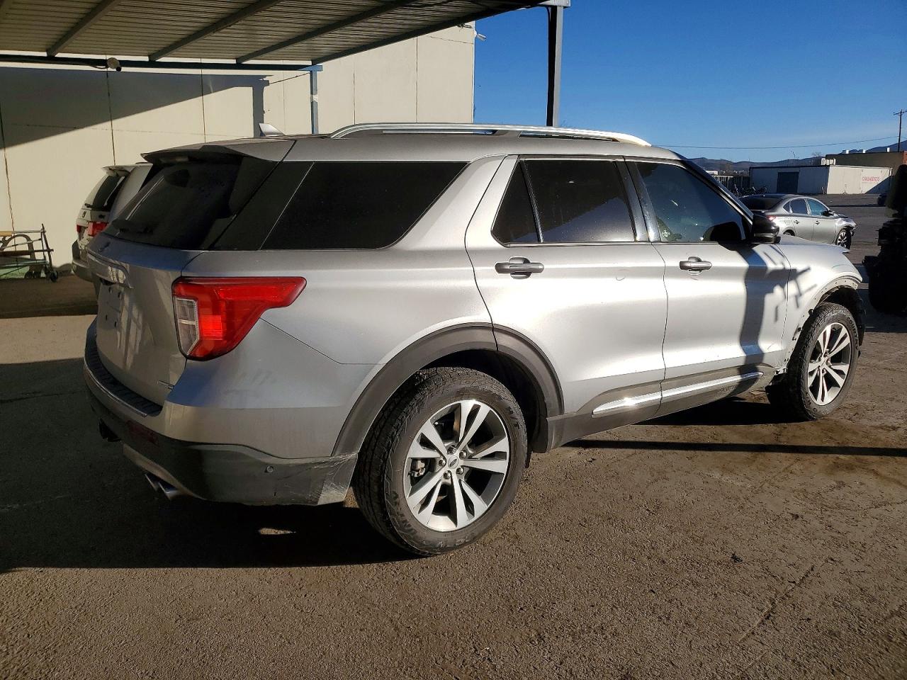 2020 FORD EXPLORER PLATINUM photo 3