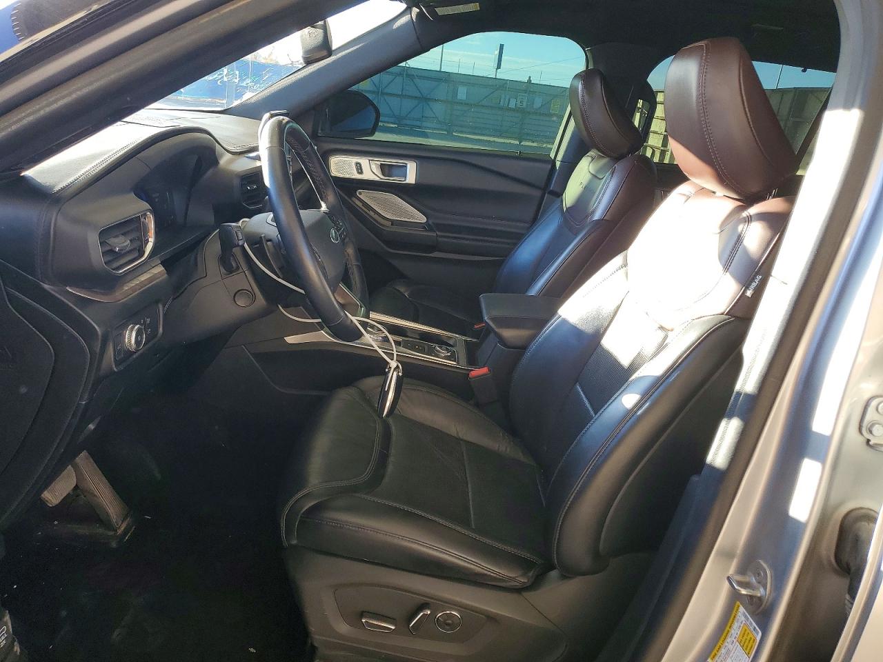 2020 FORD EXPLORER PLATINUM photo 7