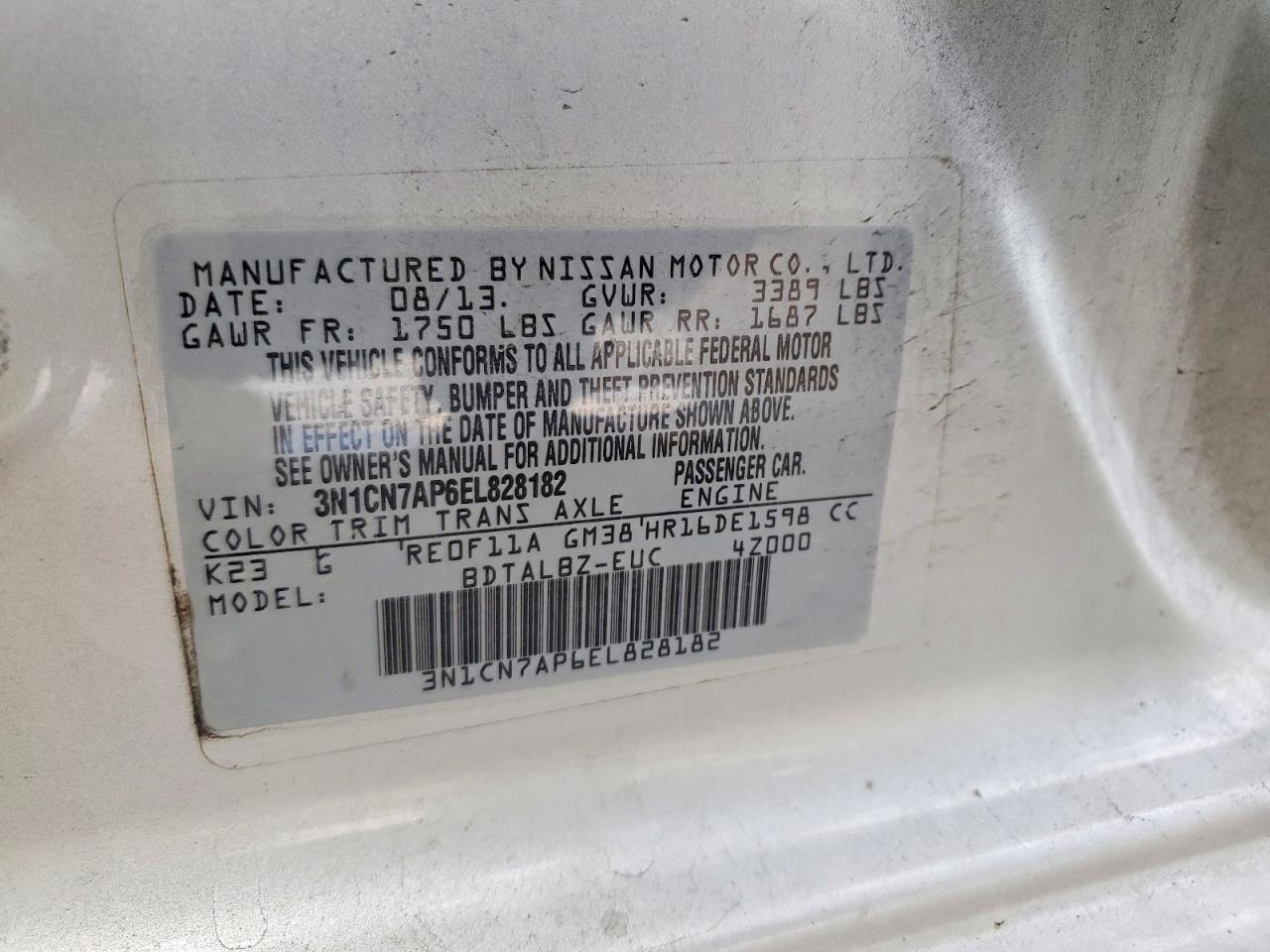 2014 NISSAN VERSA S photo 13