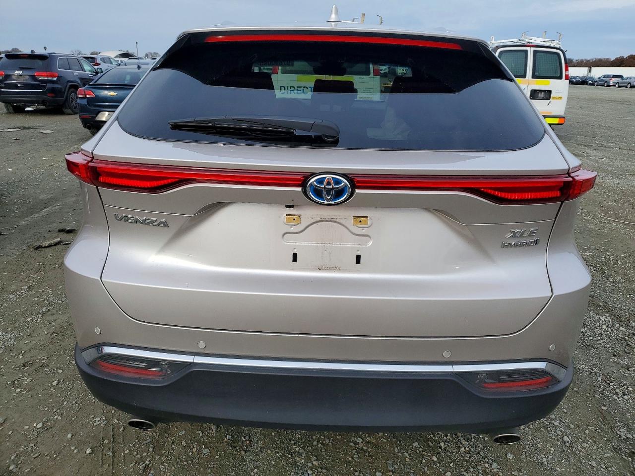 2022 TOYOTA VENZA LE photo 6