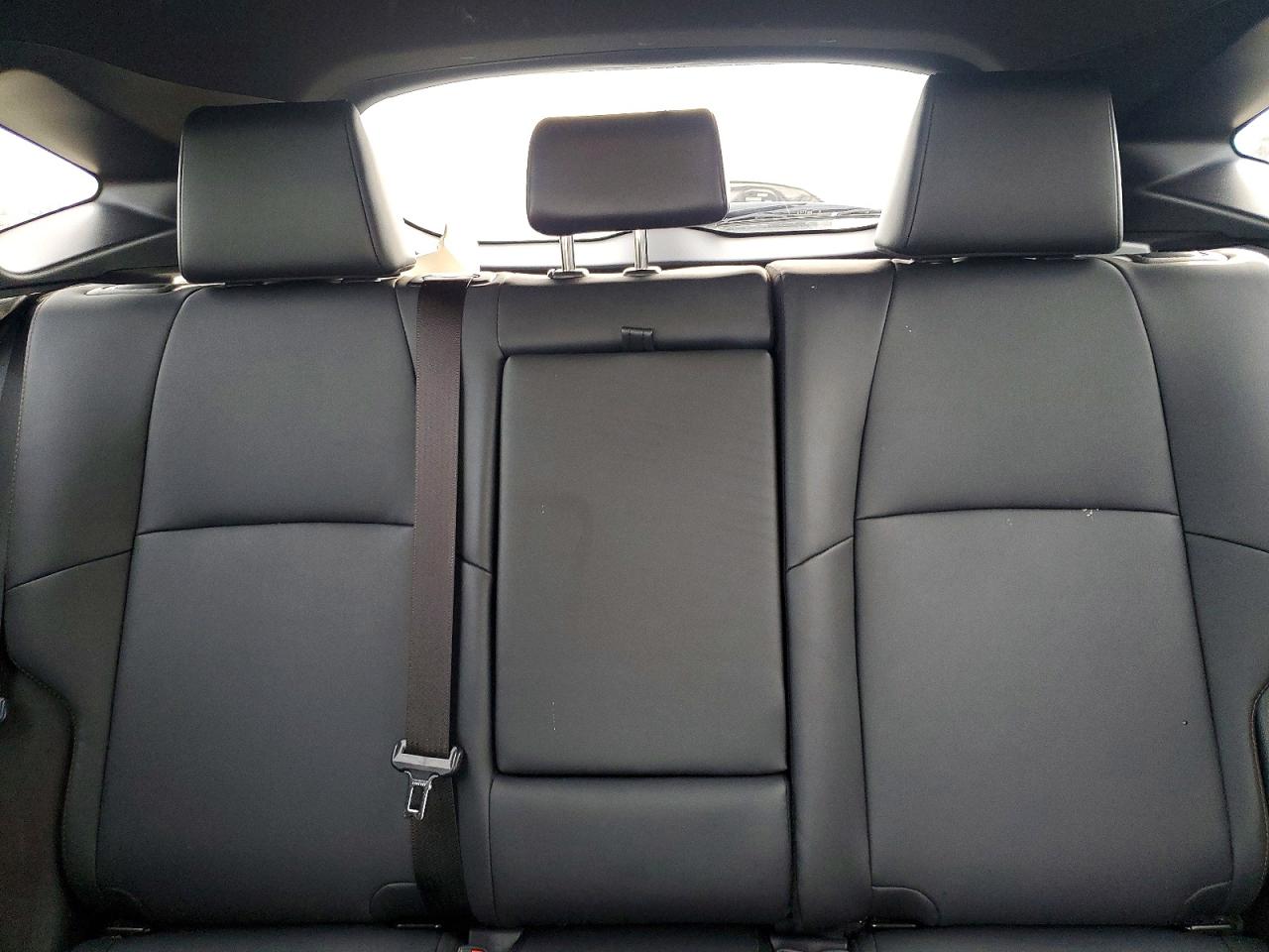 2022 TOYOTA VENZA LE photo 10