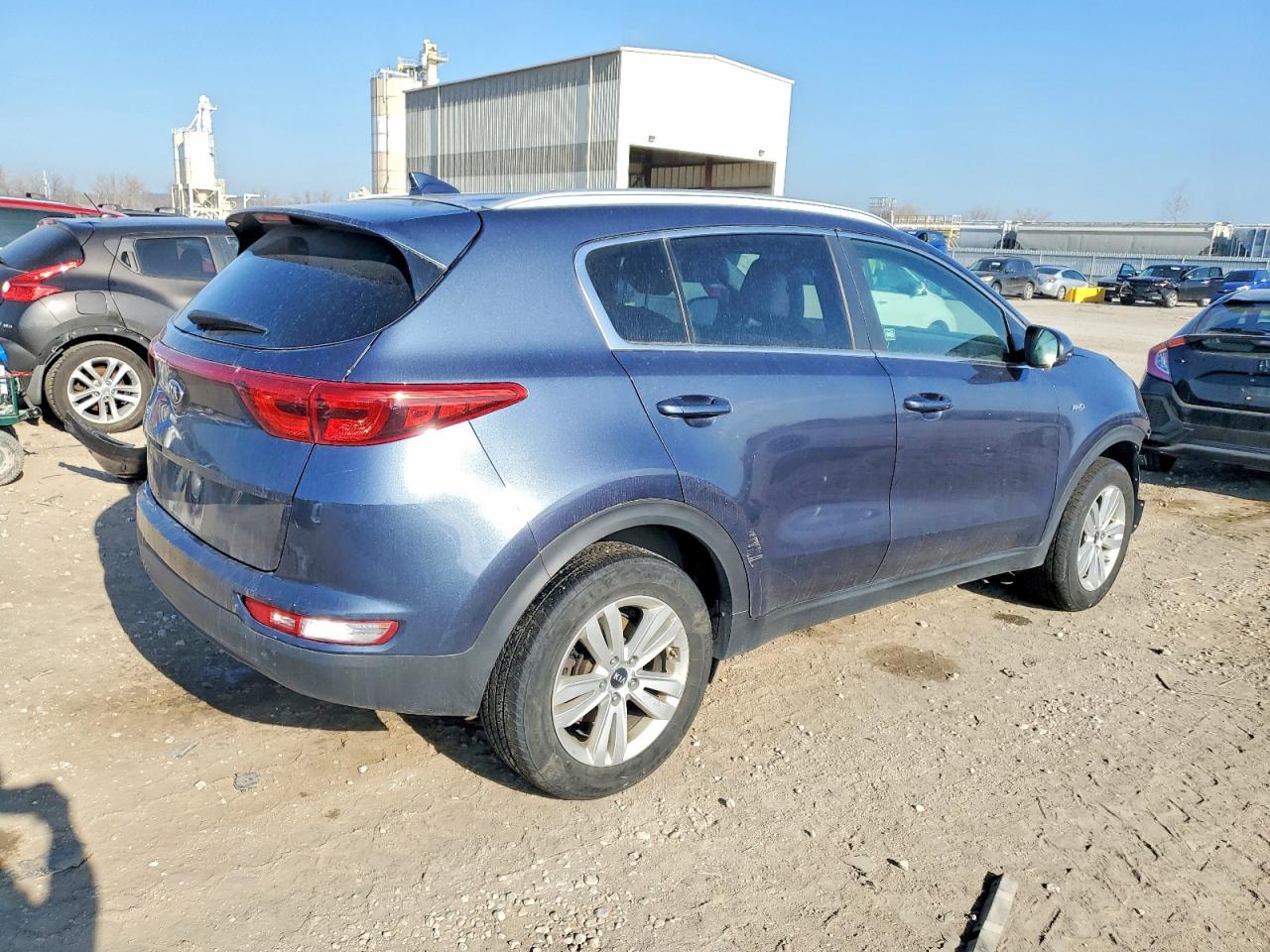 2017 KIA SPORTAGE LX photo 3