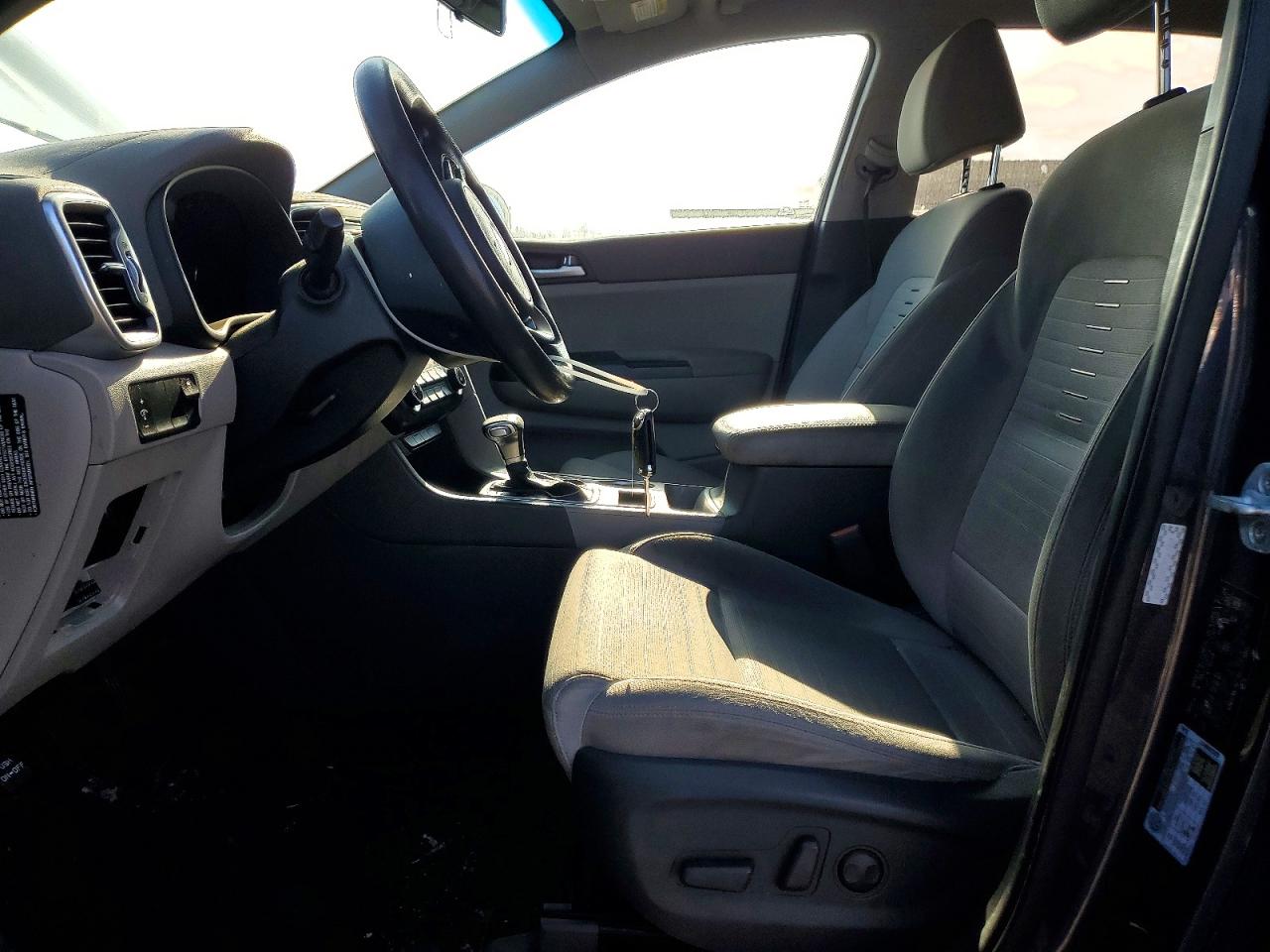 2017 KIA SPORTAGE LX photo 7