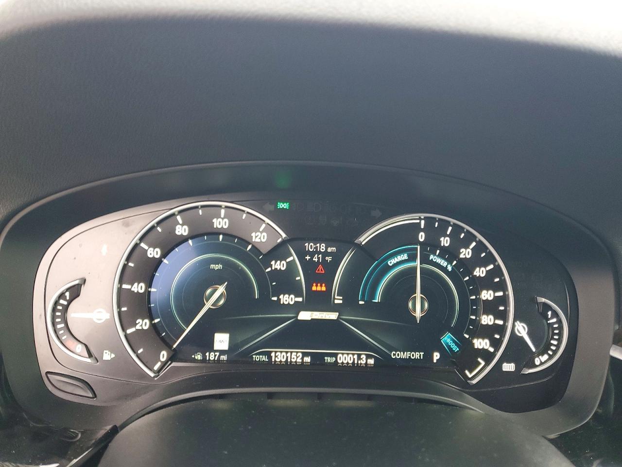 2019 BMW 530E photo 9
