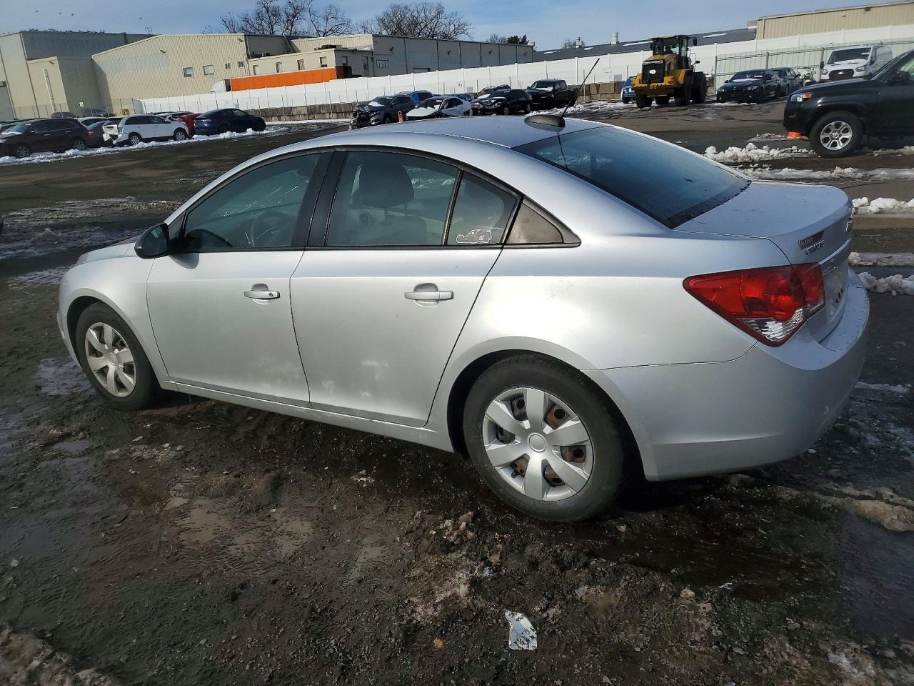 2016 CHEVROLET CRUZE LIMITED LS photo 2