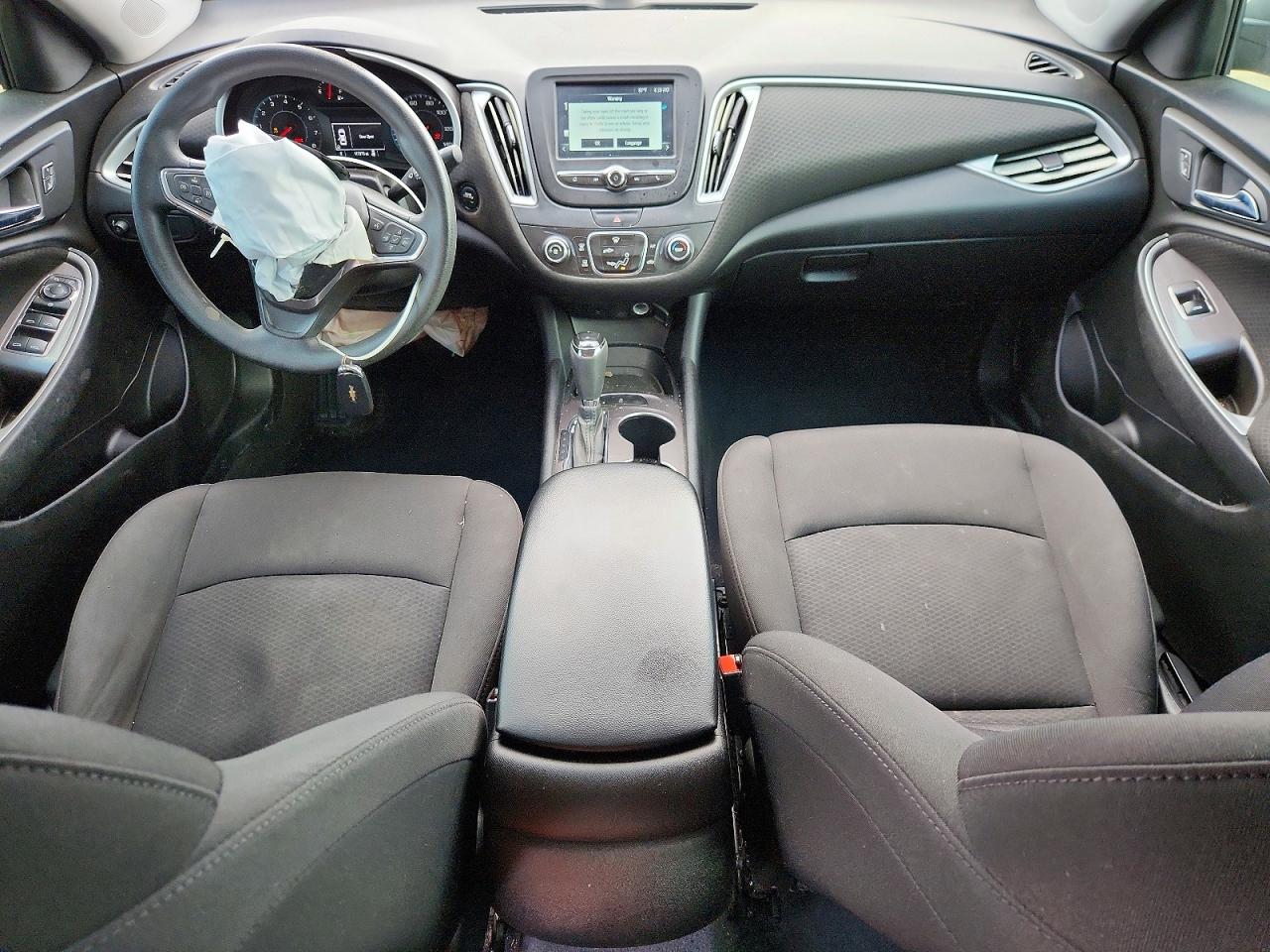 2018 CHEVROLET MALIBU LS photo 22