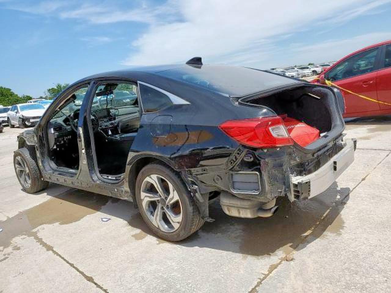 2018 HONDA ACCORD SPORT photo 2