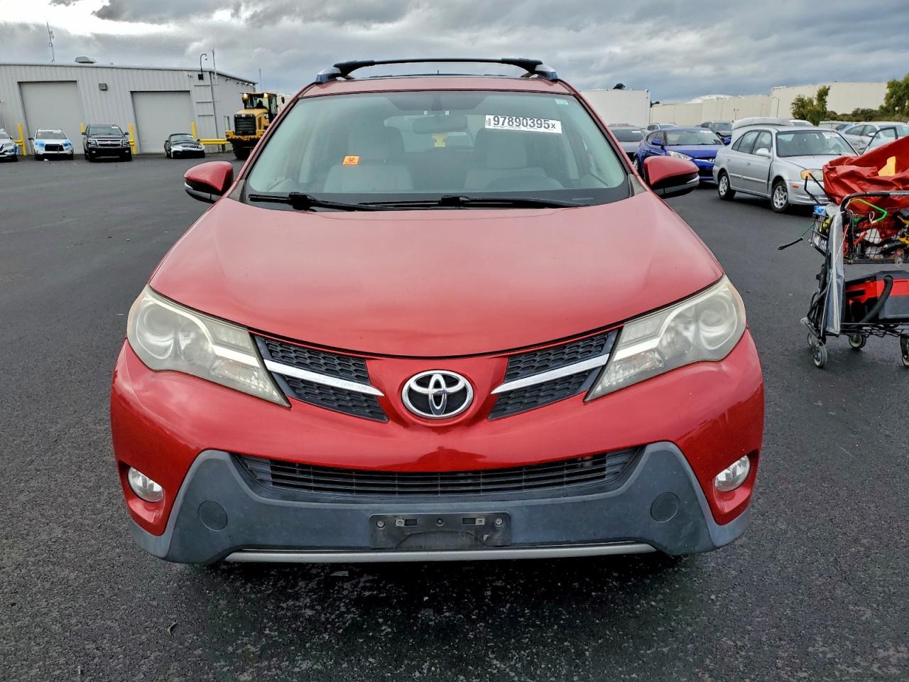 2013 TOYOTA RAV4 XLE photo 9