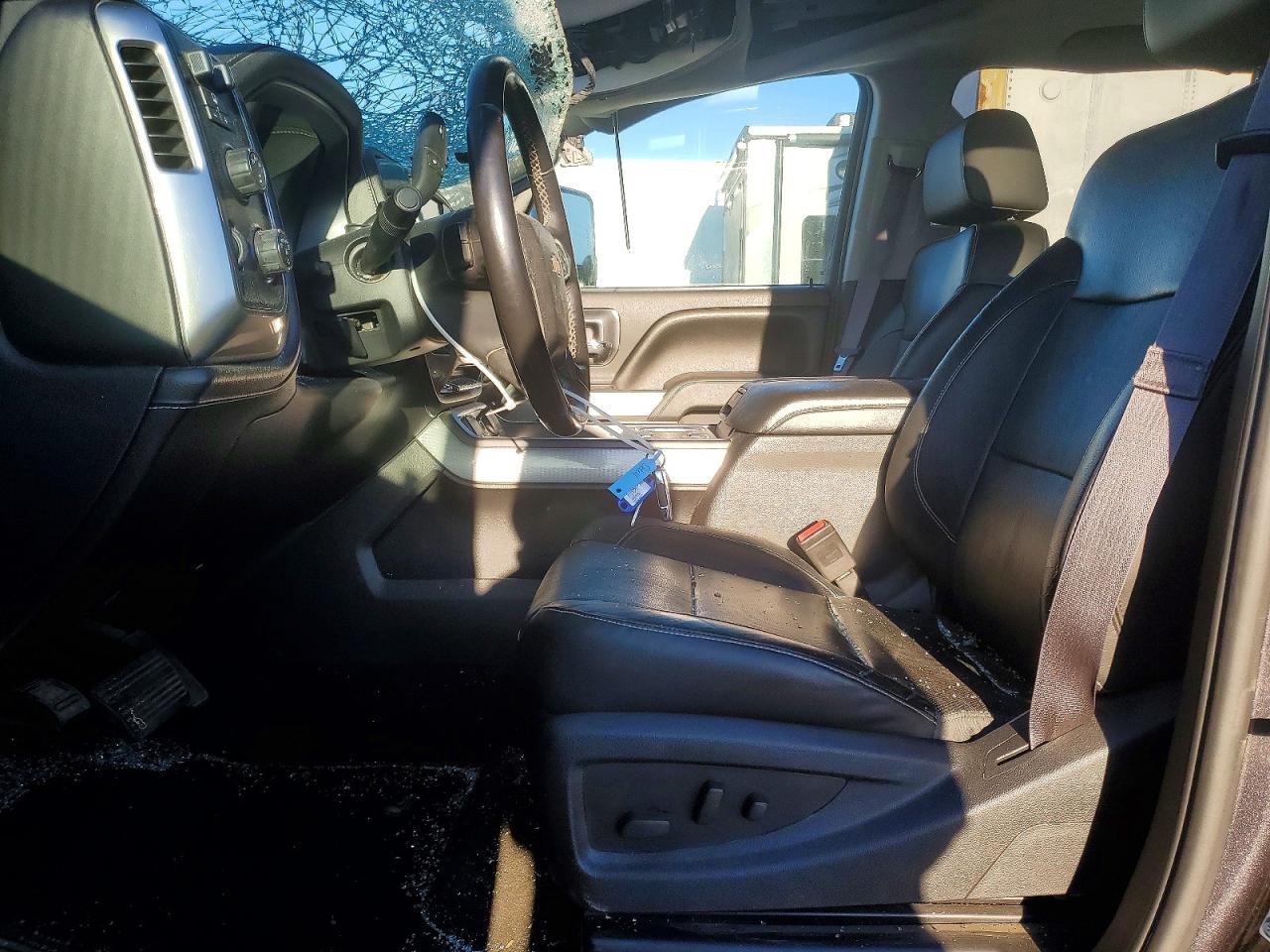 2015 CHEVROLET SILVERADO K3500 LTZ photo 7