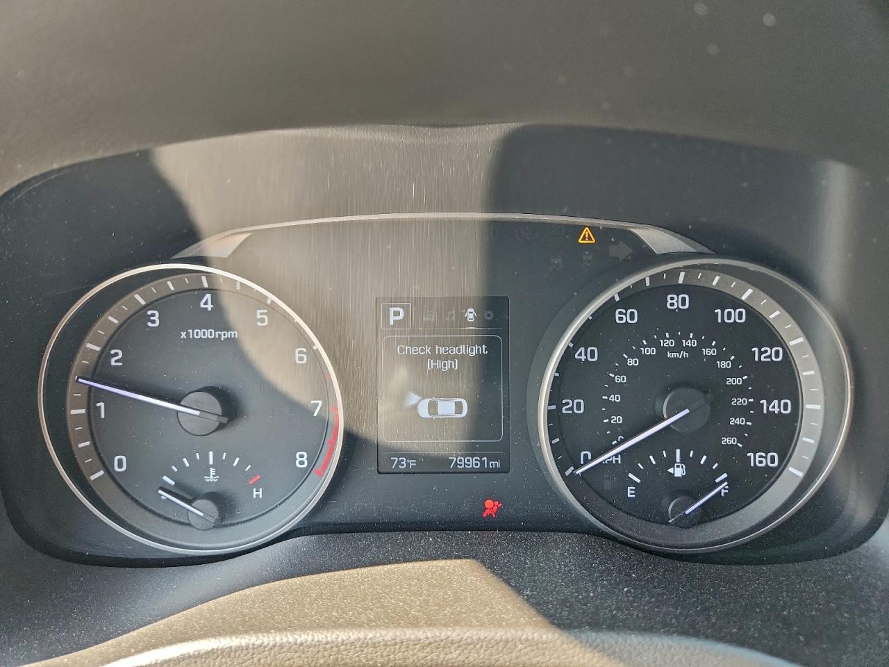 2018 HYUNDAI ELANTRA SEL photo 17
