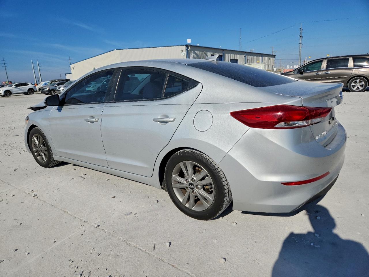 2018 HYUNDAI ELANTRA SEL photo 3